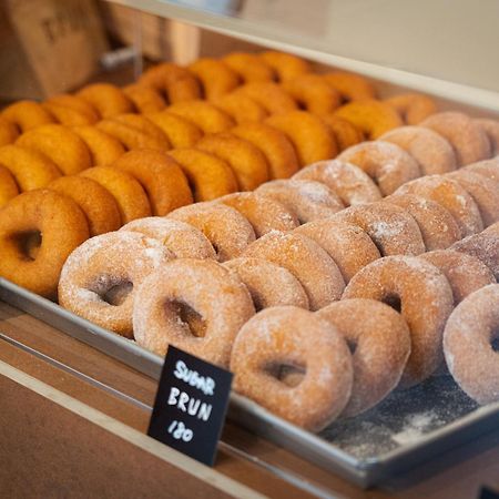 Hostel Ini Kobe & Brun Donut Cafe Eksteriør bilde