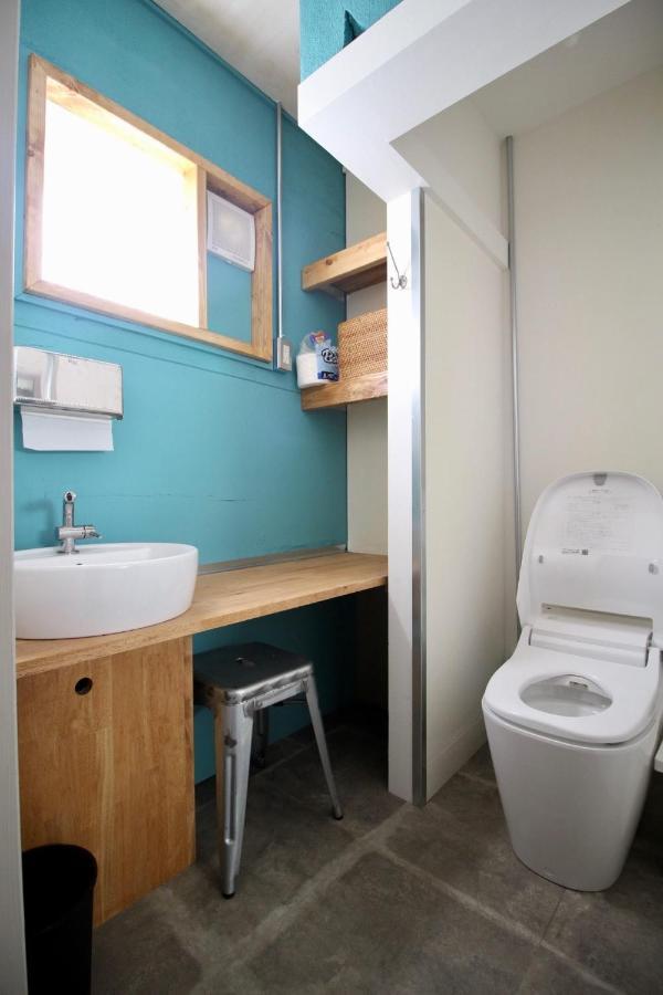 Hostel Ini Kobe & Brun Donut Cafe Eksteriør bilde